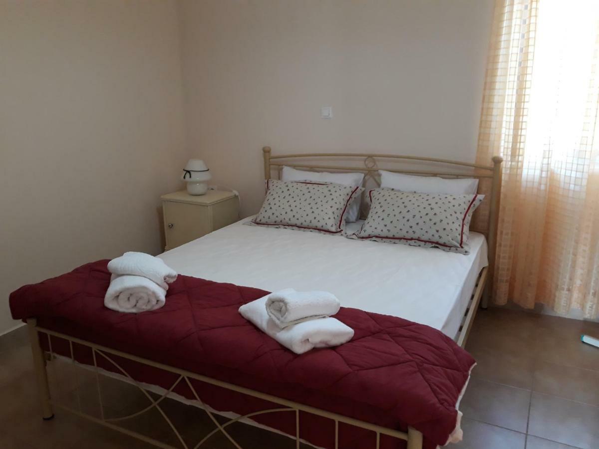 Maria Guesthouse Kini Bagian luar foto