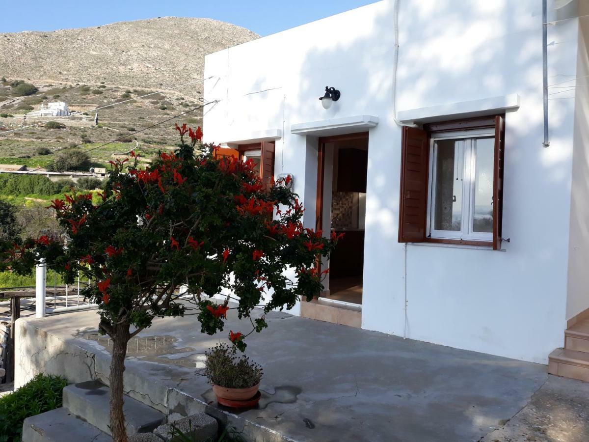 Maria Guesthouse Kini Bagian luar foto